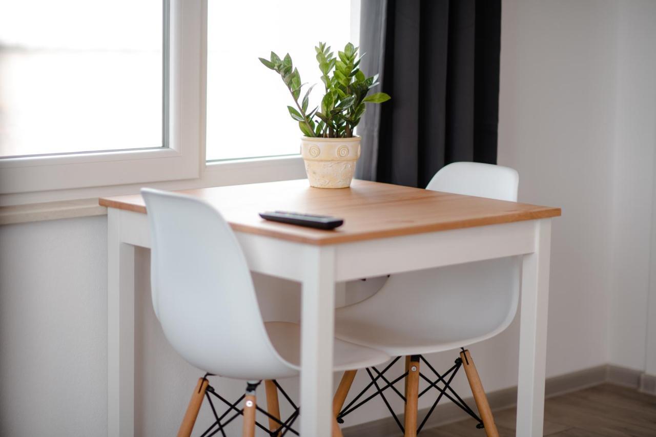 Pixel Guesthouse Tîrgu Secuiesc 外观 照片