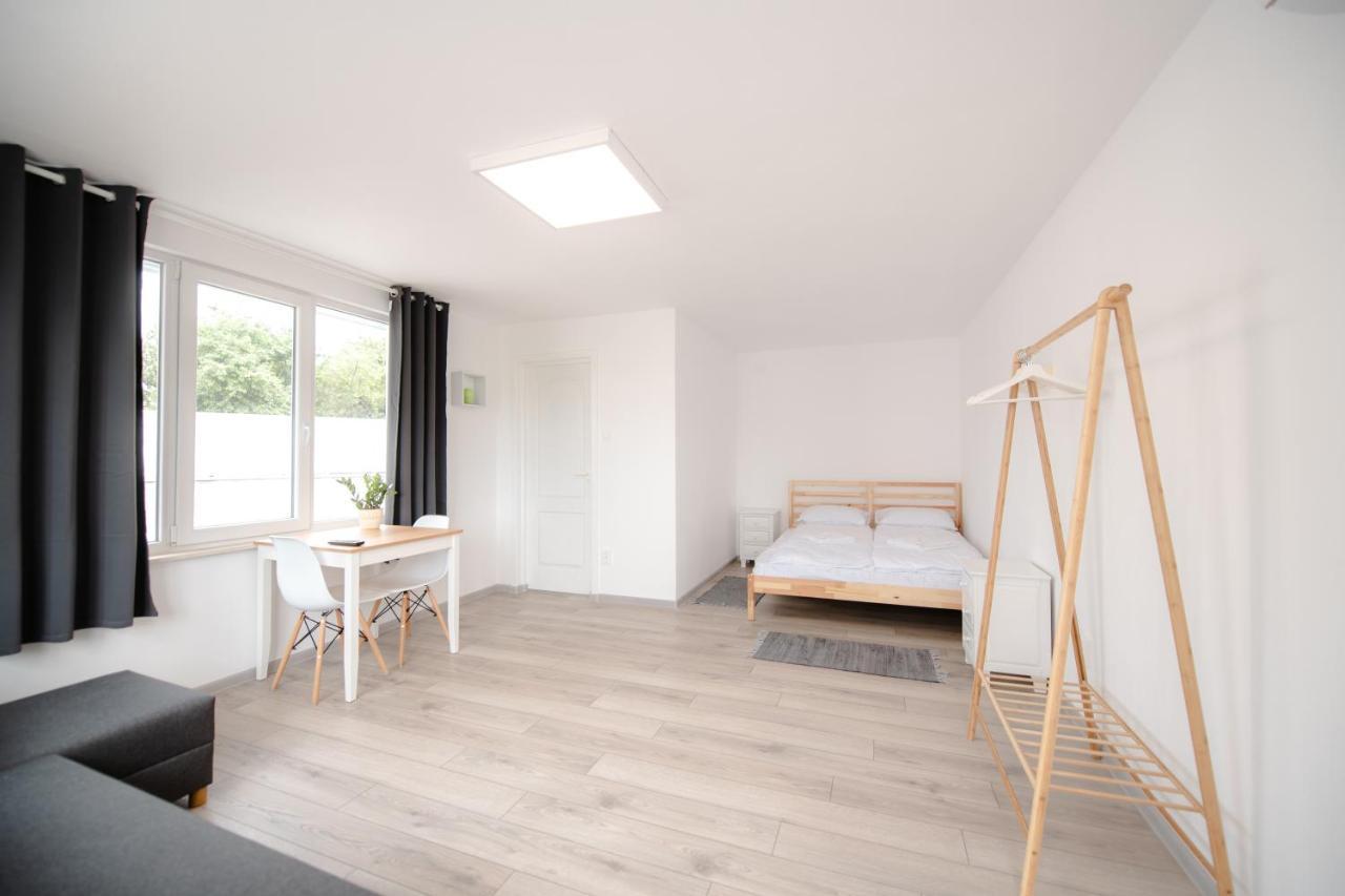 Pixel Guesthouse Tîrgu Secuiesc 外观 照片