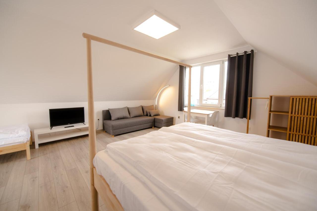 Pixel Guesthouse Tîrgu Secuiesc 外观 照片