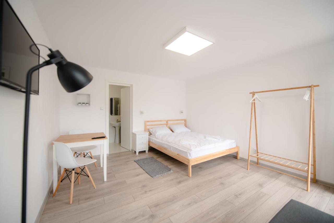 Pixel Guesthouse Tîrgu Secuiesc 外观 照片