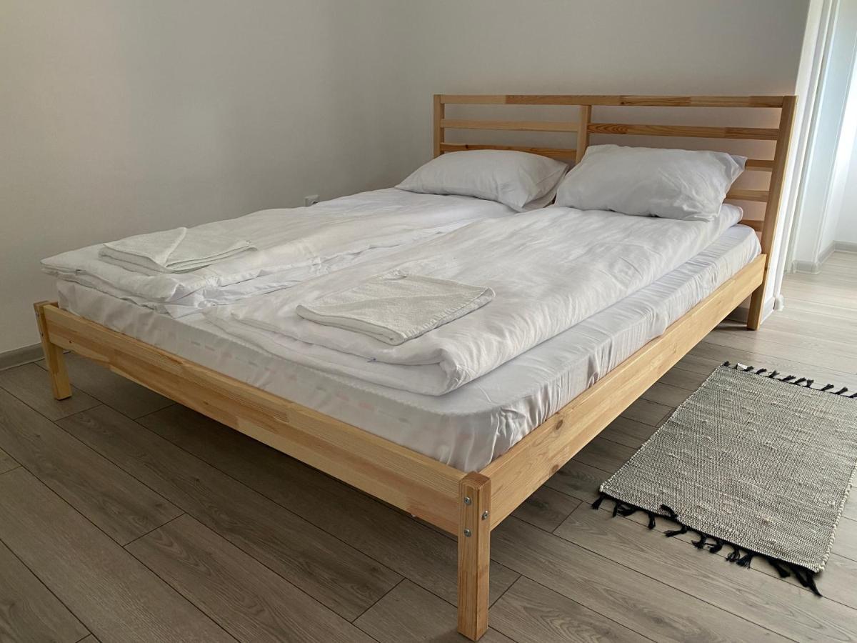 Pixel Guesthouse Tîrgu Secuiesc 外观 照片