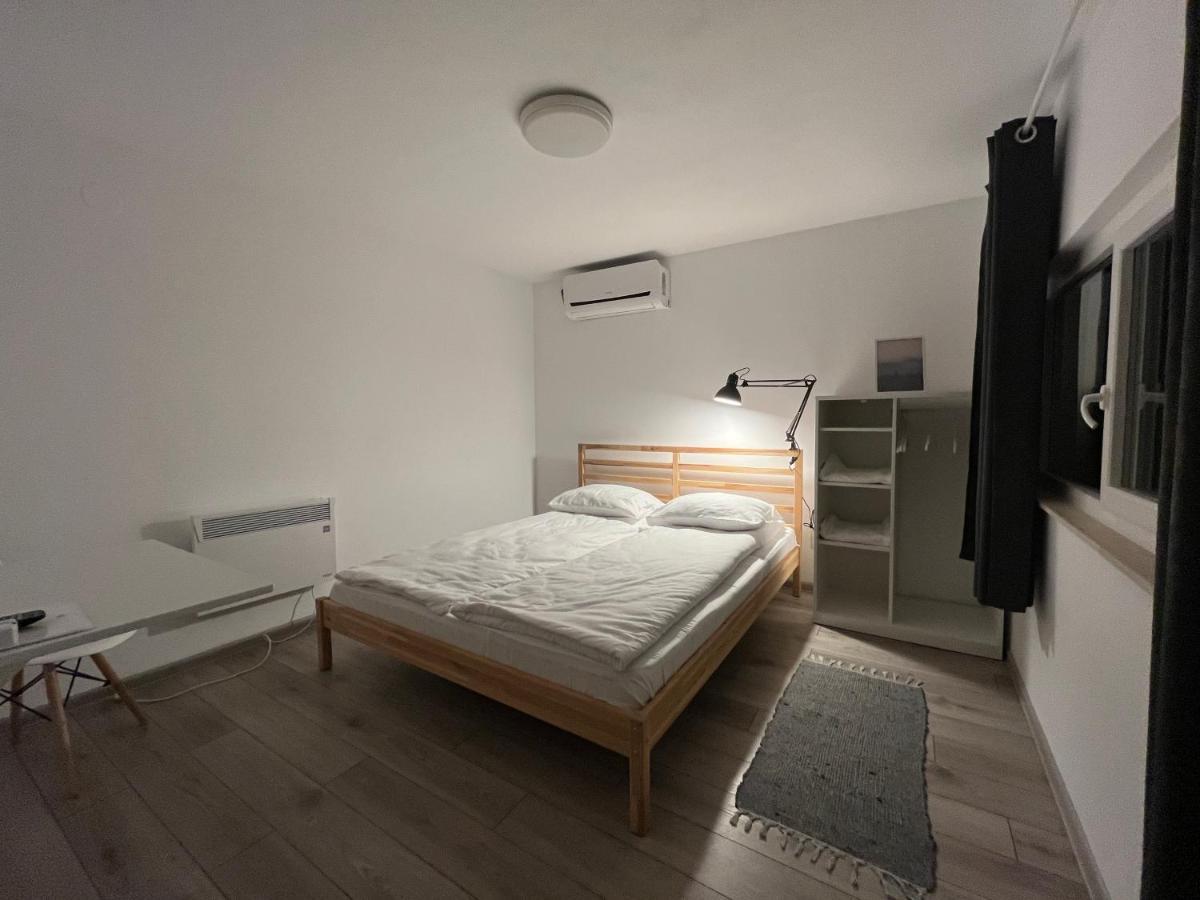 Pixel Guesthouse Tîrgu Secuiesc 外观 照片