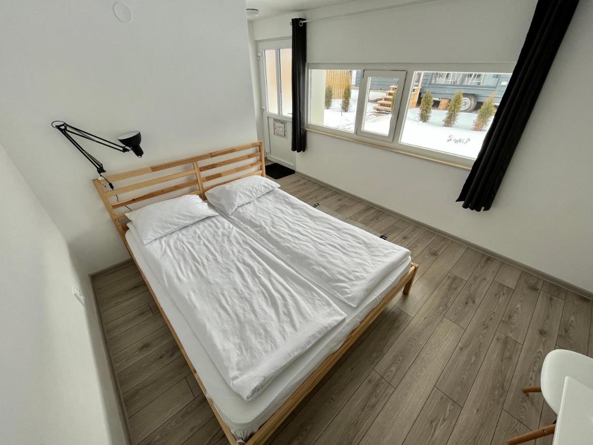 Pixel Guesthouse Tîrgu Secuiesc 外观 照片