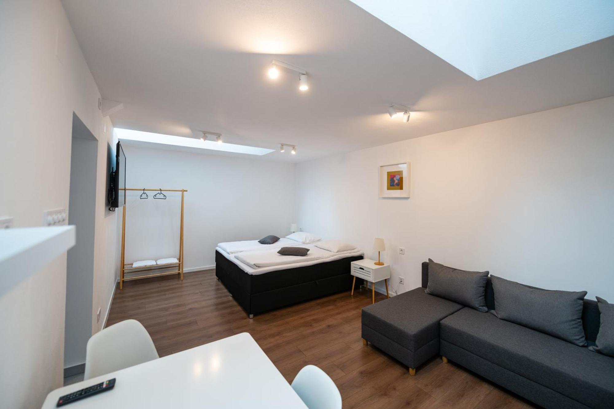 Pixel Guesthouse Tîrgu Secuiesc 外观 照片
